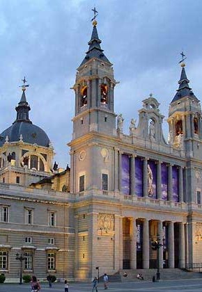 Catedral de Nuestra Señora de la Almudena - Madrid